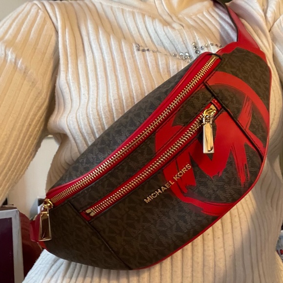 Michael Kors Crossbody Fanny Pack - Picture 8 of 10